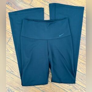 Nike yoga pants